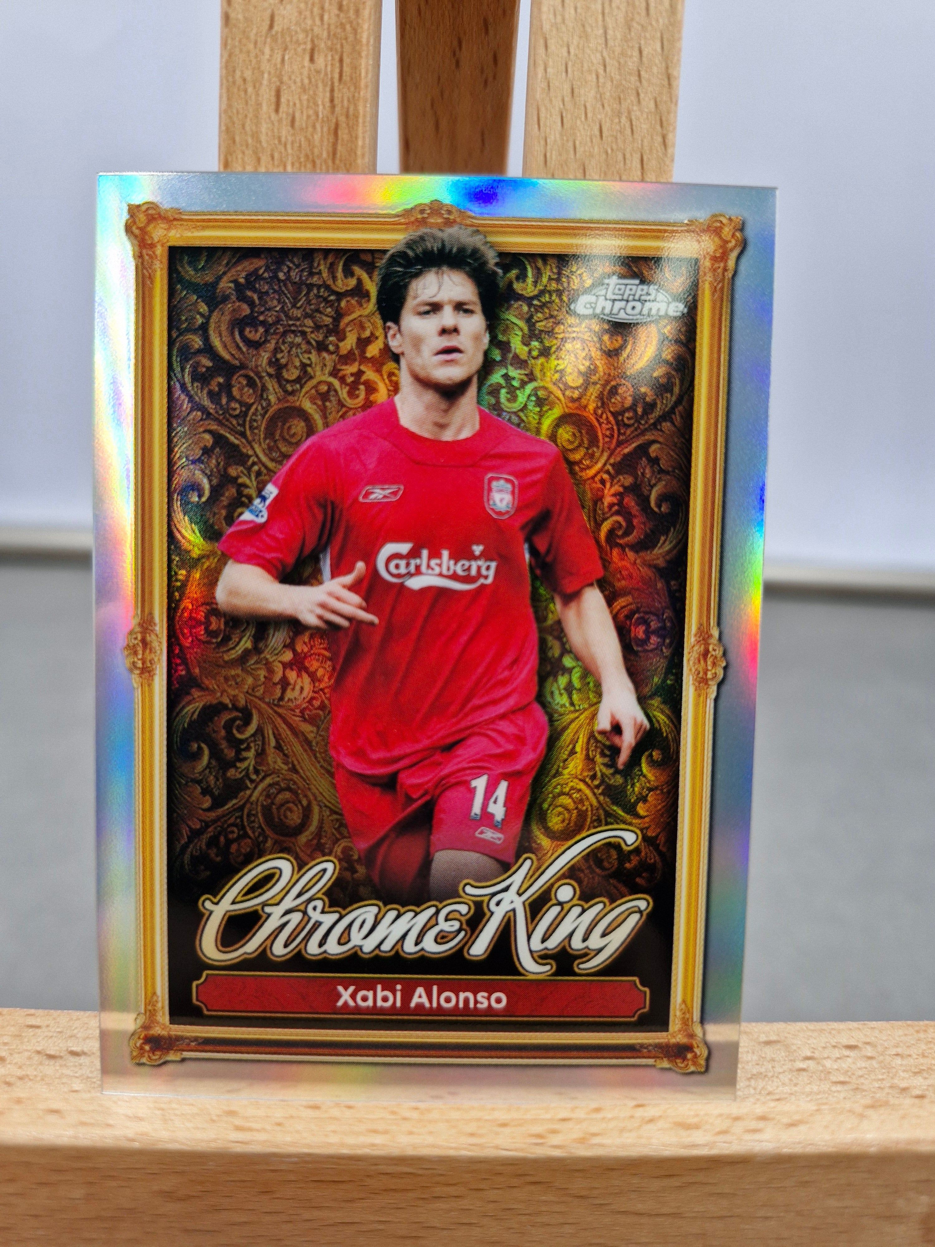 Xabi Alonso – Chrome King (Topps Chrome)