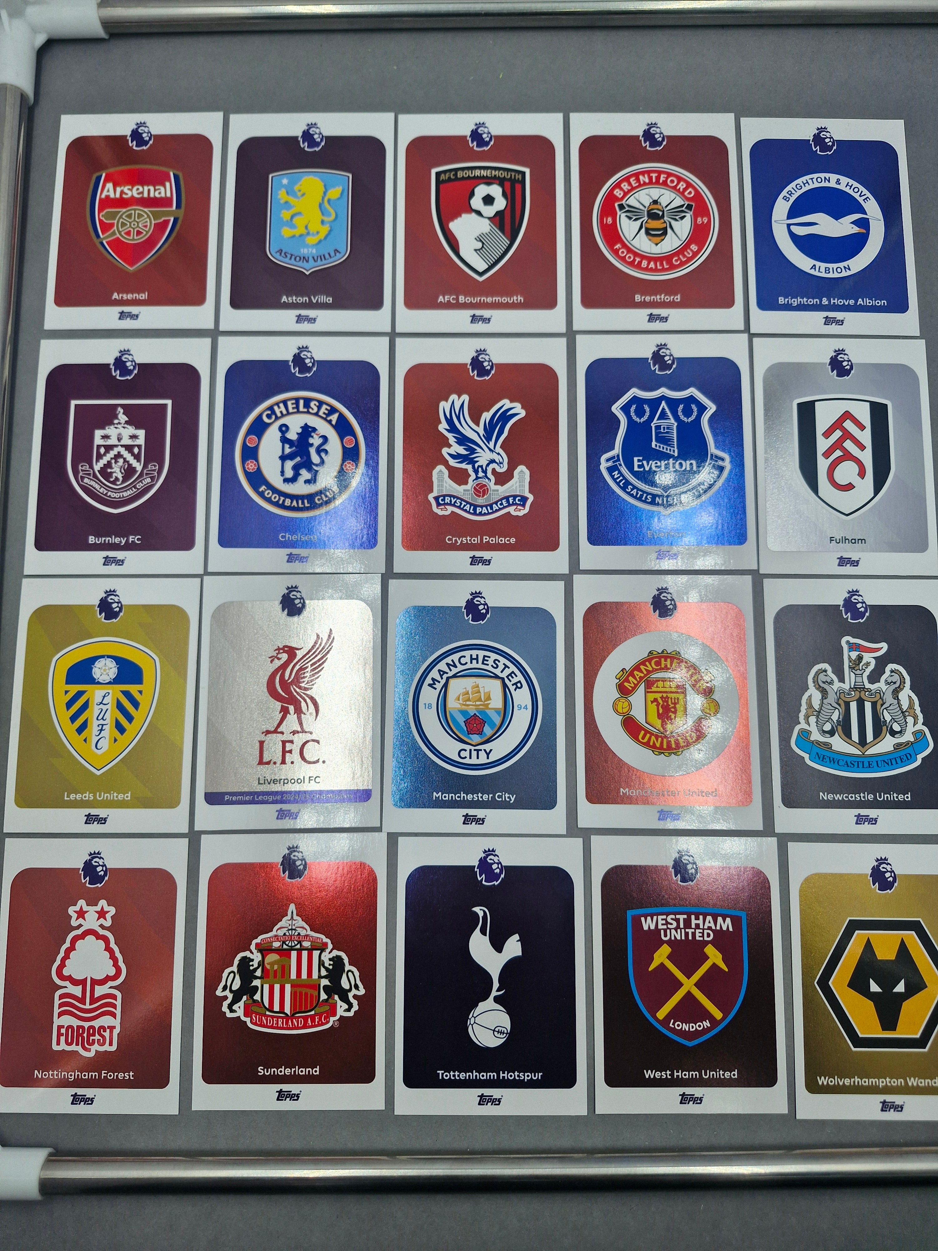 Topps Premier League 2026 - Base Club Crest COMPLETE Set